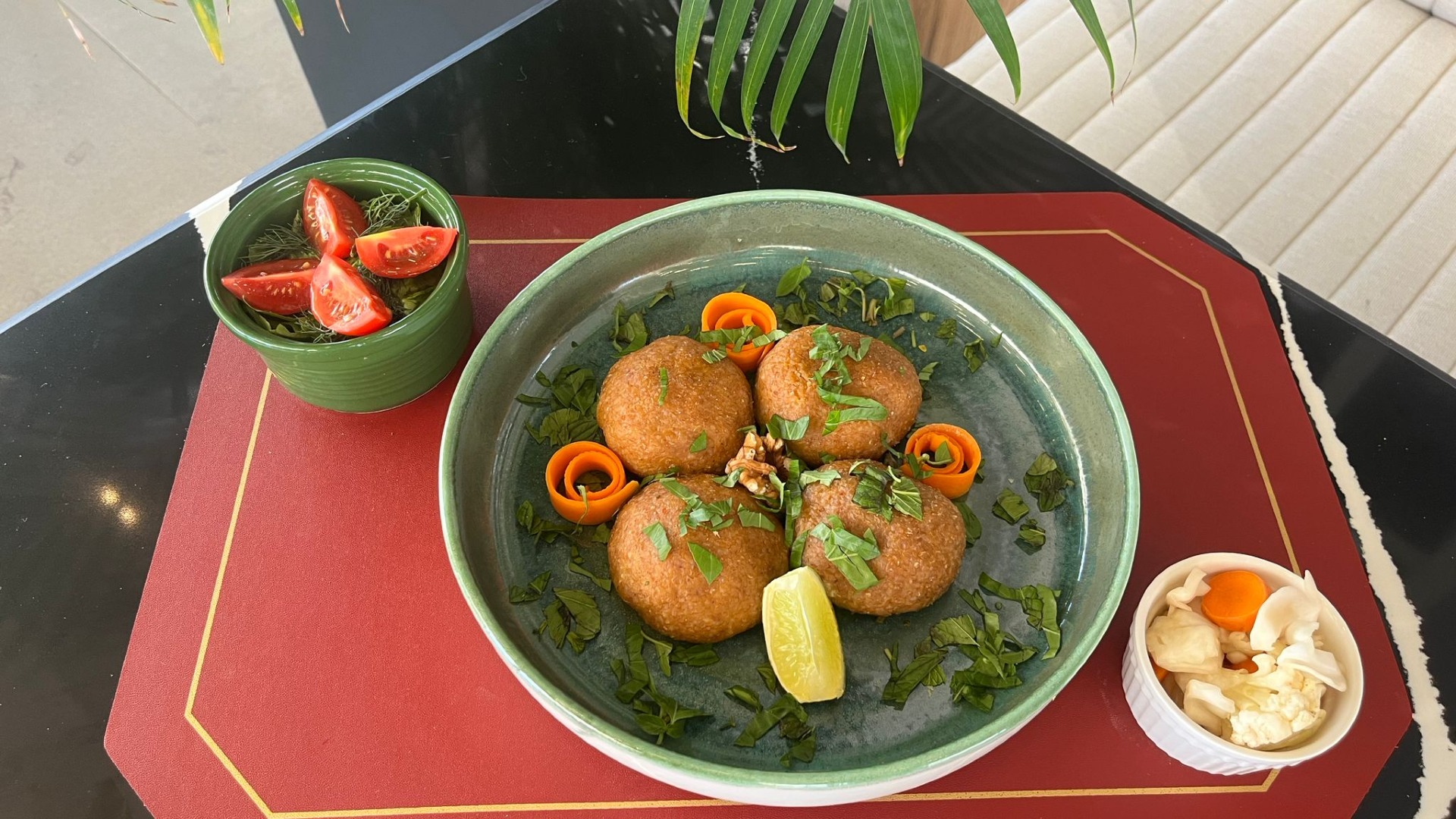 İÇLİ KÖFTE görseli